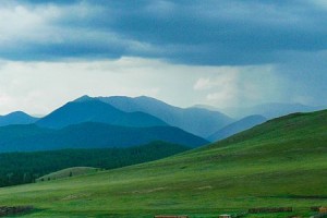 День 5. Знакомство с укладом кочевников Азии. Источник https://commons.wikimedia.org/wiki/File:%D0%93%D0%BE%D1%80%D1%8B_%D0%A2%D0%B0%D0%BD%D0%B4%D1%8B-%D1%83%D1%83%D0%BB%D0%B0.jpg