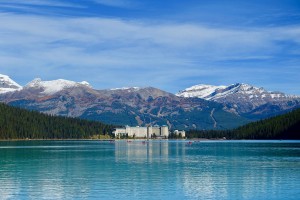 День 6. Переезд в заповедник Озеро Луиза (около&nbsp;255 км в пути , 3 часа 45 минуты в одну сторону). Лицензия CC0 Creative Commons, автор MemoryCatcher